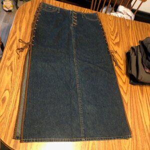 Stephen Hardy Squeeze Denim Skirt